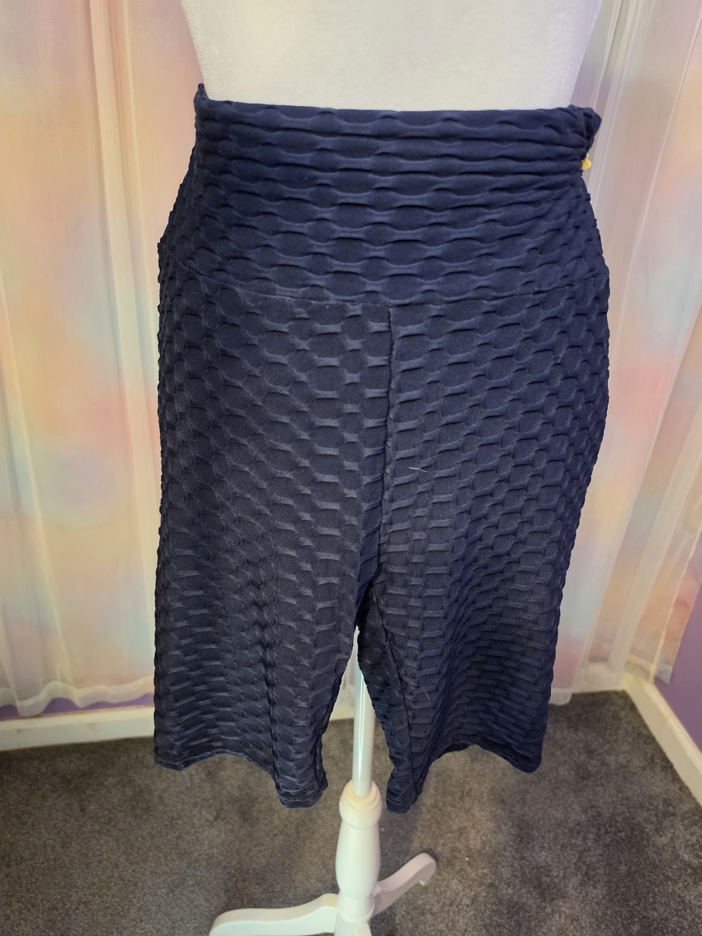 Tik Tok Honeycomb Navy Mid Rise Long Textured Athletic Bike Shorts Size Large
